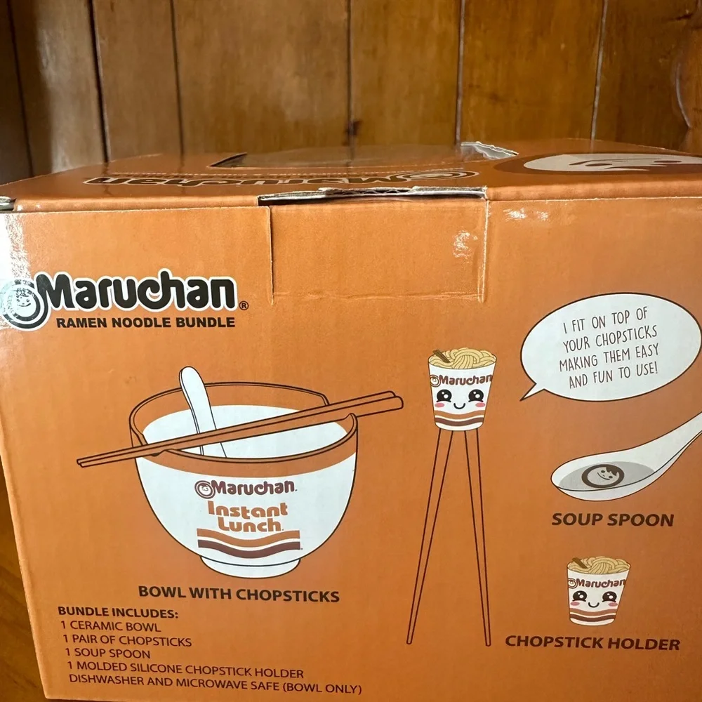 Maruchan Ramen Noodle Bowls BundleTake Out Bowl With Chopsticks Collectible